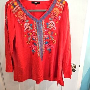 Andree' by Unit Embroidered Blouse S
